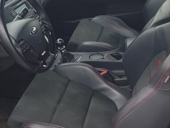 2015 Kia Ceed GT I Рестайлинг, серебристый, 1250000 рублей - вид 17
