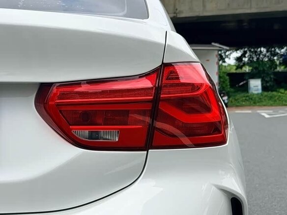 2023 BMW 1 серии 120i III (F52) Рестайлинг, белый - вид 10