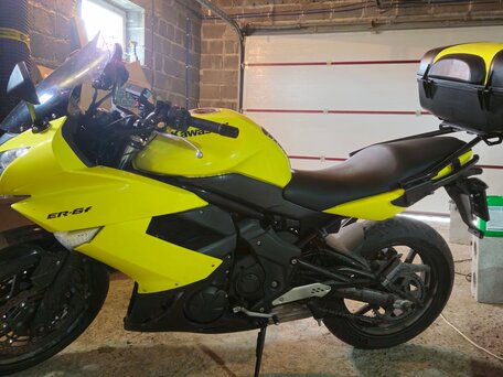 2010 Kawasaki ER-6F (Ninja 650R), жёлтый, 525000 рублей, вид 1