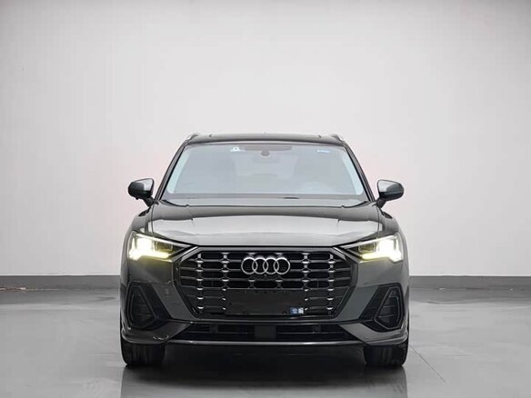 2023 Audi Q3 35 TFSI II (F3), серый, 2459007 рублей - вид 1