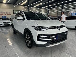 2026 Volkswagen Tharu XR, белый, 1620000 рублей, вид 1