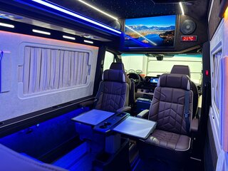 2026 Mercedes-Benz Sprinter, чёрный, 27990000 рублей, вид 3