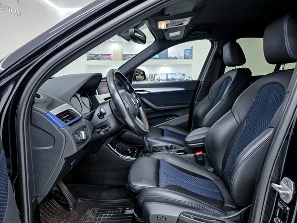2019 BMW X1 18d xDrive II (F48) Рестайлинг, чёрный, 3130000 рублей - вид 21
