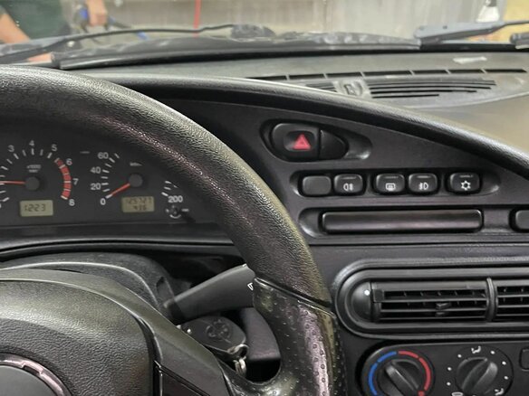 2013 Chevrolet Niva I Рестайлинг, серый, 650000 рублей - вид 17