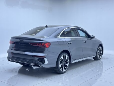 2023 Audi A3 35 TFSI Long IV (8Y), серый, 2280000 рублей, вид 4