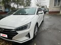 2019 Hyundai Elantra VI (AD) Рестайлинг, белый, 1860000 рублей