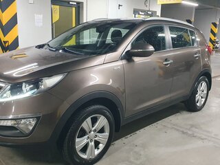 2013 Kia Sportage III, коричневый, 1680000 рублей, вид 1