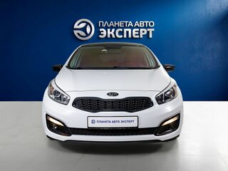 2016 Kia Ceed II Рестайлинг, белый, 1144000 рублей, вид 2