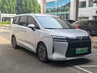 2025 Wuling Starlight 730, серебристый, 1655025 рублей, вид 4
