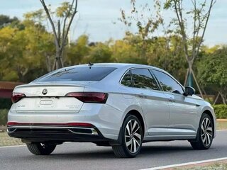 2022 Volkswagen Sagitar III Рестайлинг, серебристый, 1590000 рублей, вид 5