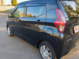 2020 Mitsubishi eK Wagon IV, чёрный, 940000 рублей, вид 5