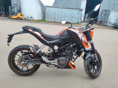 2012 KTM 200 Duke, оранжевый, 229000 рублей, вид 3