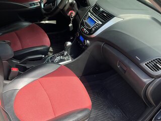 2011 Hyundai Solaris I, чёрный, 720000 рублей, вид 5