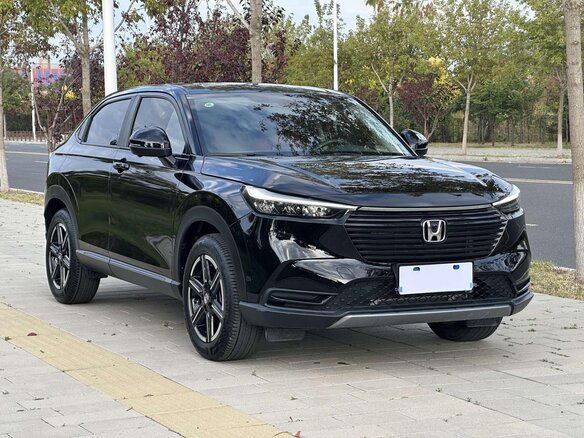 2022 Honda Vezel II, чёрный, 1420000 рублей - вид 2
