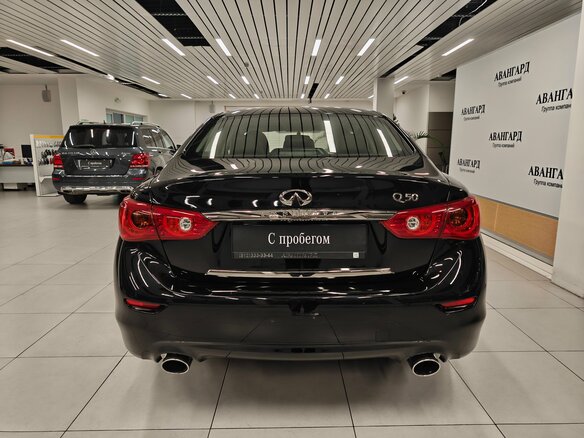 2015 Infiniti Q50 I, чёрный, 1520000 рублей - вид 3