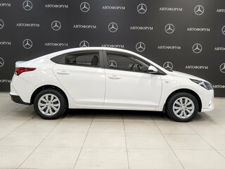 2022 Hyundai Solaris II Рестайлинг, белый, 1535000 рублей, вид 4
