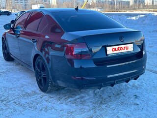 2015 Skoda Octavia III (A7), чёрный, 1099000 рублей, вид 3