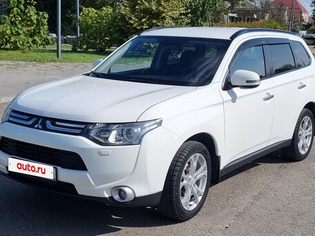 2012 Mitsubishi Outlander III, белый, 1490000 рублей, вид 1