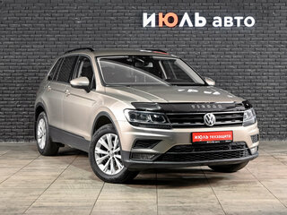 2020 Volkswagen Tiguan II, бежевый, 2680000 рублей, вид 3