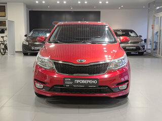 2015 Kia Rio III Рестайлинг, красный, 997000 рублей, вид 2