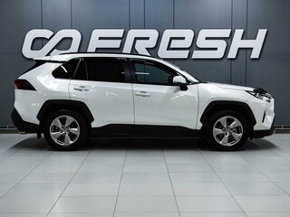 2020 Toyota RAV4 V (XA50), белый, 3250000 рублей, вид 5
