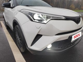 2019 Toyota C-HR I, белый, 2599000 рублей, вид 5