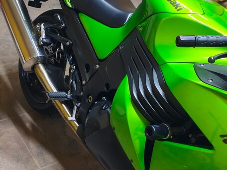 2010 Kawasaki ZX-14R, зелёный, 895000 рублей, вид 2