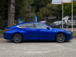2020 Lexus ES 250 VII, синий, 3850000 рублей, вид 5