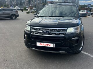 2018 Ford Explorer V Рестайлинг 2, чёрный, 2370000 рублей, вид 4