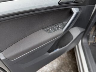 2021 Volkswagen Tiguan II Рестайлинг, серый, 2699000 рублей, вид 4