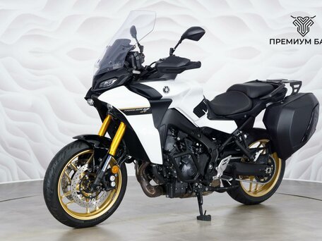 2024 Yamaha MT-09 Tracer (FJ-09), белый, 1327000 рублей, вид 3