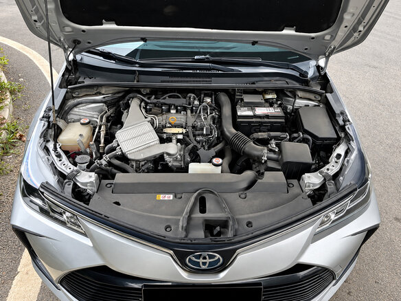 2023 Toyota Corolla XII (E210), серебристый, 1360000 рублей - вид 18