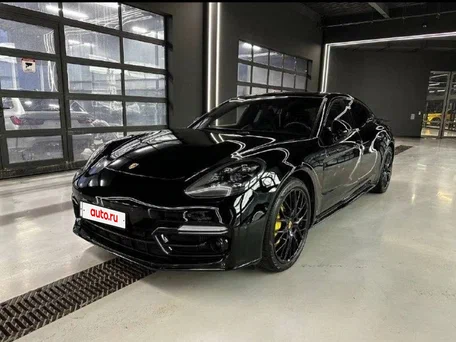 2017 Porsche Panamera Turbo S E-Hybrid II, чёрный, 6000000 рублей, вид 1