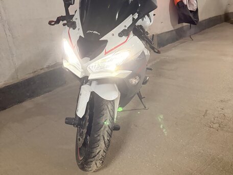 2021 Kawasaki ZX-6 Ninja, белый, 1050000 рублей, вид 3