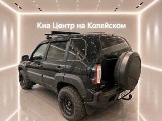 2024 Lada (ВАЗ) Niva Travel I, зелёный, 1049990 рублей, вид 4