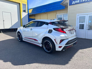 2019 Toyota C-HR I Рестайлинг, белый, 2450000 рублей, вид 5