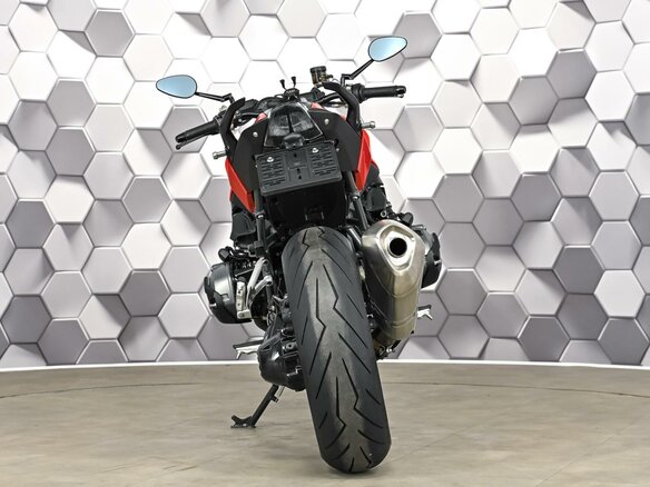 2018 BMW R 1200 R, красный, 679000 рублей - вид 5