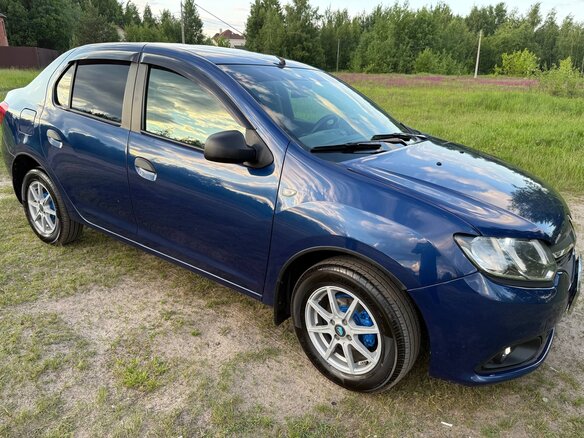 2014 Renault Logan II, синий - вид 3