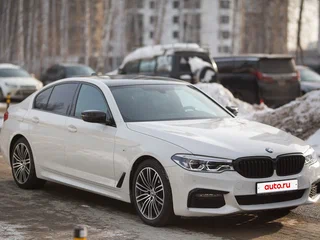 2019 BMW 5 серии 530d xDrive VII (G30/G31/G38), белый, 4340000 рублей, вид 4