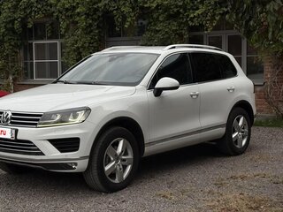 2015 Volkswagen Touareg II Рестайлинг, белый, 2850000 рублей, вид 3