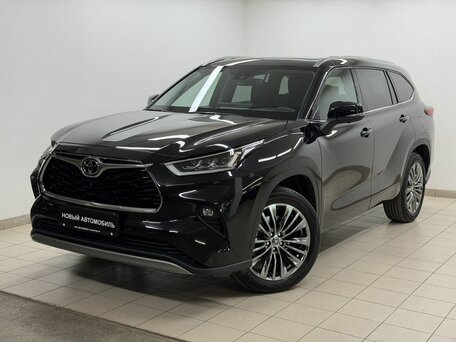 Toyota Highlander IV (XU70)