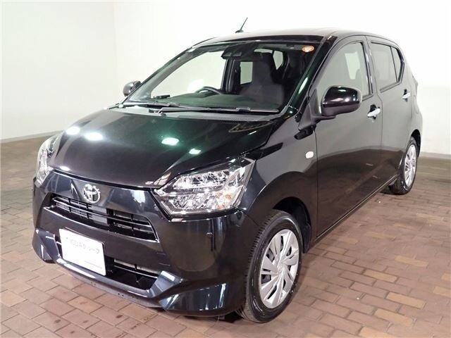 Открыть фотографии: Toyota Pixis Epoch II