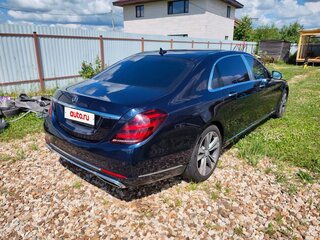 2020 Mercedes-Benz Maybach S-Класс 560 I (X222) Рестайлинг, синий, 7500000 рублей, вид 3