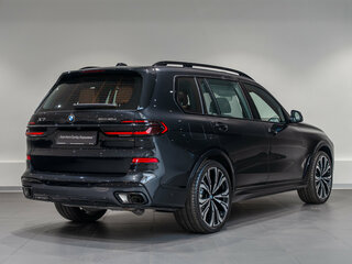 2025 BMW X7 40d I (G07) Рестайлинг, чёрный, 16925000 рублей, вид 5