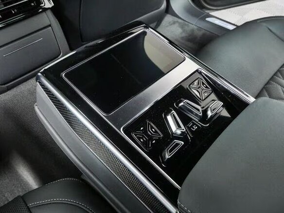 2026 Audi S8 IV (D5) Рестайлинг, чёрный, 21107520 рублей - вид 16