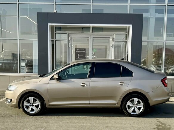 2017 Skoda Rapid I Рестайлинг, бежевый, 1250000 рублей - вид 7