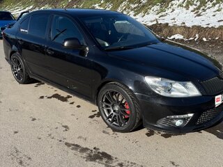 2011 Skoda Octavia RS II Рестайлинг, чёрный, 1350000 рублей, вид 5