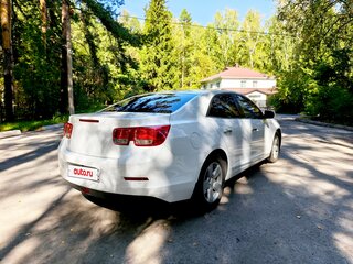 2012 Chevrolet Malibu VIII, белый, 1100000 рублей, вид 5