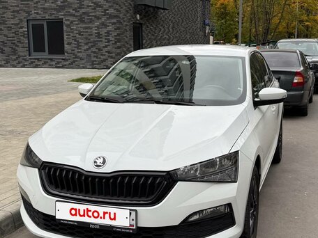 2021 Skoda Rapid II, белый, 1675000 рублей, вид 4