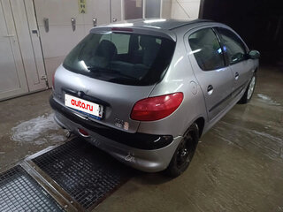 2000 Peugeot 206, серебристый, 190000 рублей, вид 4
